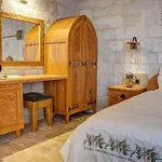 Ask-i Nare Cave - Swimming Pool & Hotel Nevşehir