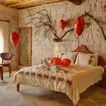 Hotel Ask-i Nare Cave - Swimming Pool & Nevşehir