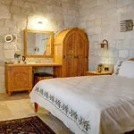 מלון Ask-i Nare Cave - Swimming Pool & 5*