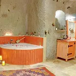 Ask-i Nare Cave - Swimming Pool & Nevşehir