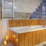 Ask-i Nare Cave - Swimming Pool & Hotel Nevşehir
