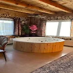 Hotel Ask-i Nare Cave - Swimming Pool & 5*