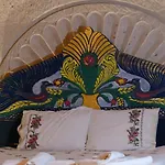 Ask-i Nare Cave - Swimming Pool & Hotel 5*