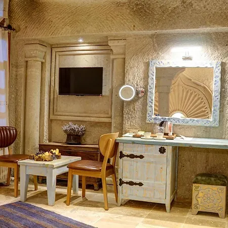 Ask-i Nare Cave - Swimming Pool & 5*