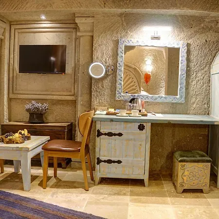 Ask-i Nare Cave - Swimming Pool & Hotel 5*