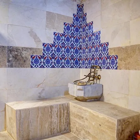 Ask-i Nare Cave - Swimming Pool & Hotel Nevşehir