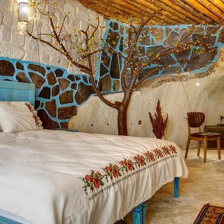 Ask-i Nare Cave - Swimming Pool & Hotel 5*