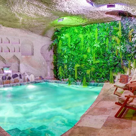 Ask-i Nare Cave - Swimming Pool & 5*