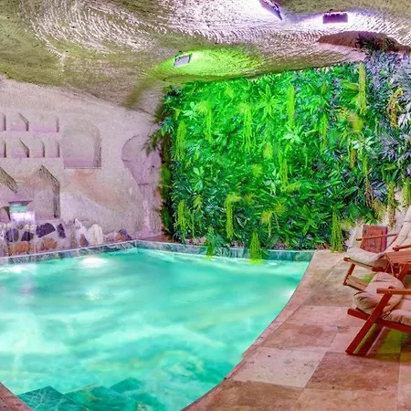 Ask-i Nare Cave - Swimming Pool & 5* Nevşehir