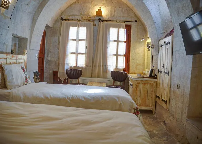 Hotel Ask-i Nare Cave - Swimming Pool & 5*