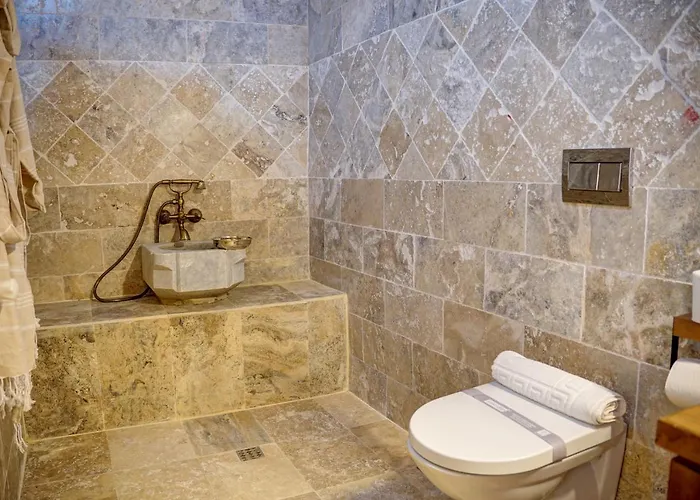 Ask-i Nare Cave - Swimming Pool & Hotel 5*