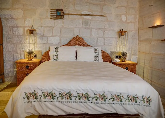 Ask-i Nare Cave - Swimming Pool & 5*