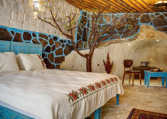 Ask-i Nare Cave - Swimming Pool & Hotel 5*