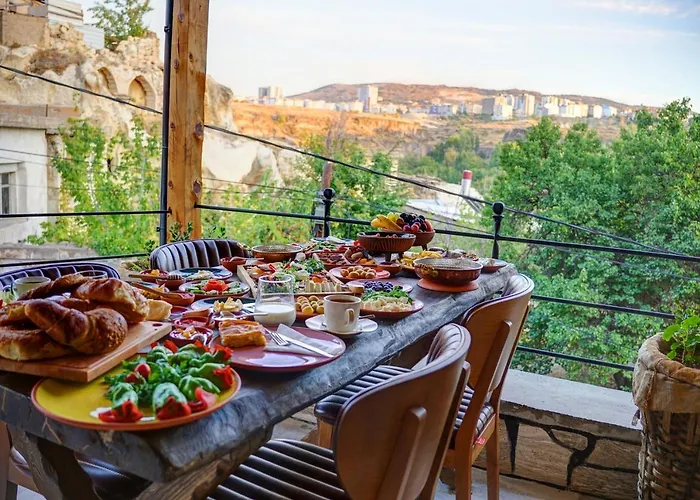 Ask-i Nare Cave - Swimming Pool &