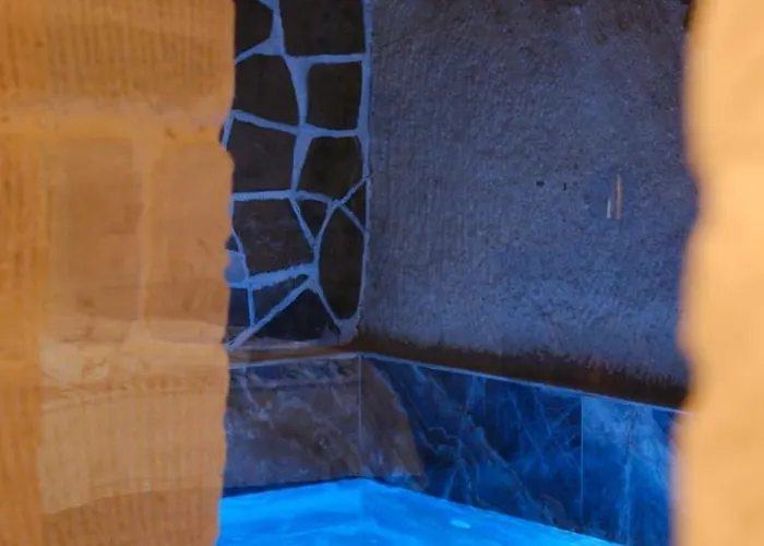 Ask-i Nare Cave - Swimming Pool & Hotel 5*